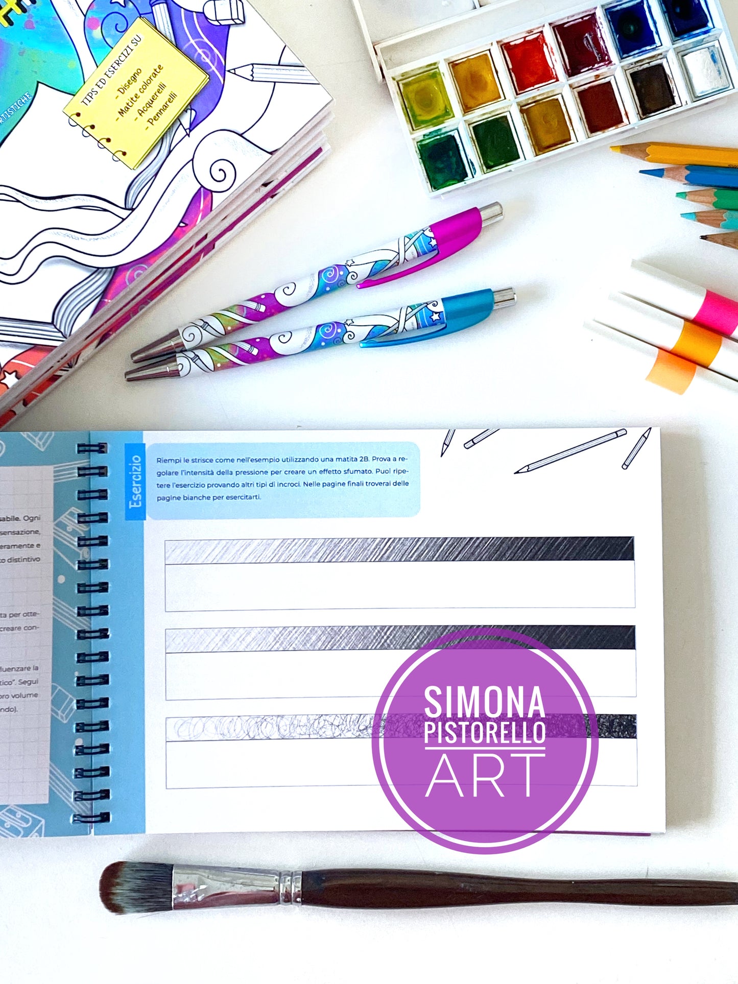 "Colora e Impara" - Colouring Diary per imparare le tecniche artistiche + 1 PENNA OMAGGIO